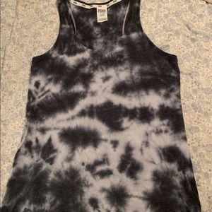 VICTORIAS SECRET PINK TIE DYE TANK TOP SIZE LARGE